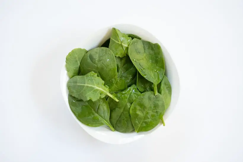 Groene-bladgroenten-bevatten-veel-vitamine-K